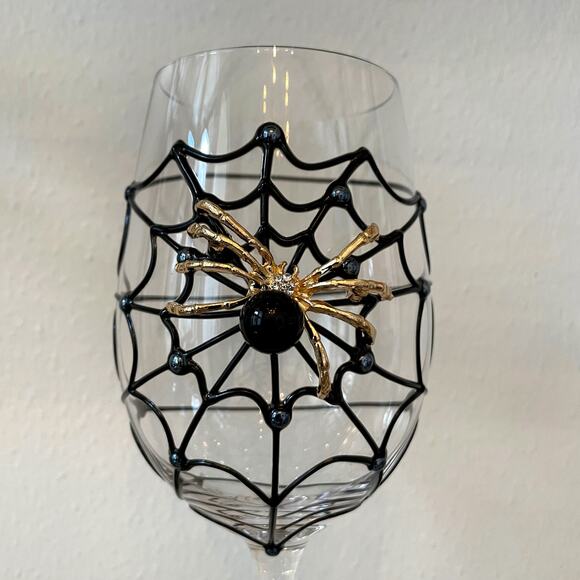 Gorgeous Halloween Jeweled Spider on Web with Pearl Wine Glass Set of 2 NEW - Picture 8 of 15